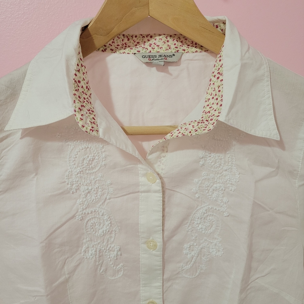 GUESS JEANS button collar shirt with beaded embroidery